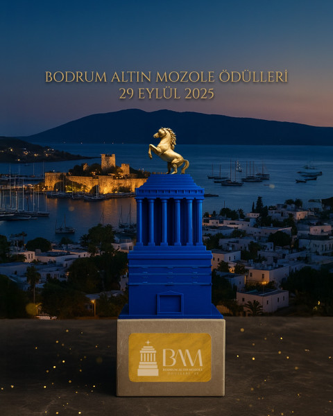 Bodrum Altın Mozole Ödülleri düzenleniyor.